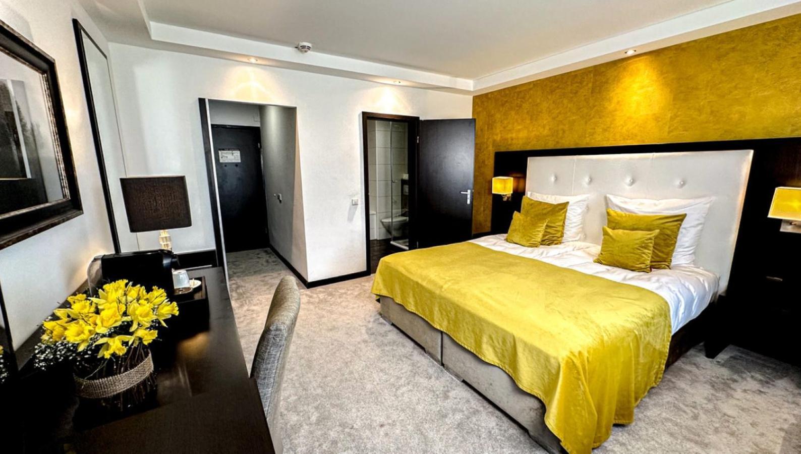 Hotel Moers Van Der Valk Екстер'єр фото